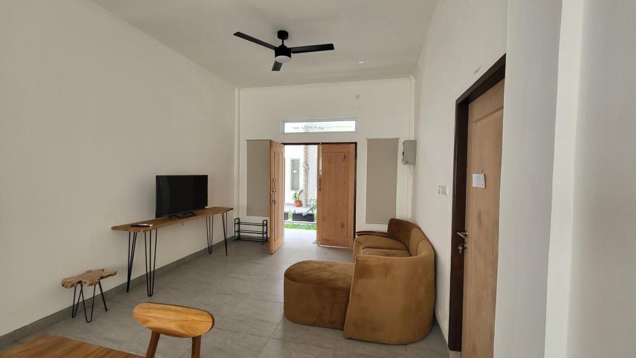 Rumah Tropis - Lantai 1 * Pekanbaru